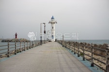 등대, 수평선, 선창, 어촌, 바다, 사진,이미지,일러스트,캘리그라피 - oksmile작가 크라우드픽 - 저작권 걱정 없는 상업용 이미지