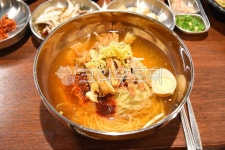 냉밀면, 육전밀면, 밀면, 냉국수, 국수, 사진,이미지,일러스트,캘리그라피 - jejuran1004작가 크라우드픽 - 저작권 걱정 없는 상업용 이미지