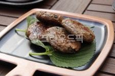 한식, 요리, 고기, 떡갈비, 반찬, 사진,이미지,일러스트,캘리그라피 - 슈렉작가 크라우드픽 - 저작권 걱정 없는 상업용 이미지