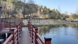 공원, 물있는공원, 호수공원, 물, 자연, 사진,이미지,일러스트,캘리그라피 - 여왕개미작가 크라우드픽 - 저작권 걱정 없는 상업용 이미지