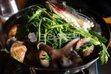 낙지, 미나리, 해물탕, 해물찜, 해물, 사진,이미지,일러스트,캘리그라피 - 횽횽작가 크라우드픽 - 저작권 걱정 없는 상업용 이미지