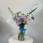 꽃, 꽃꽂이, 화원, 꽃집, 화병, 사진,이미지,일러스트,캘리그라피 - 융융림작가 크라우드픽 - 저작권 걱정 없는 상업용 이미지