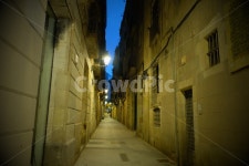 골목, 밤, 이국적, 유럽, 감성, 사진,이미지,일러스트,캘리그라피 - 메테오머리작가 크라우드픽 - 저작권 걱정 없는 상업용 이미지