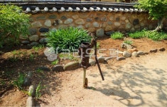 펌프, 전통, ground, 정원, 마당, 사진,이미지,일러스트,캘리그라피 - DREAMMAKER작가 크라우드픽 - 저작권 걱정 없는 상업용 이미지