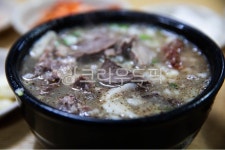 돼지뼈국물, 돼지고기, 밥, 양념, 돼지국밥, 사진,이미지,일러스트,캘리그라피 - 우리들작가 크라우드픽 - 저작권 걱정 없는 상업용 이미지