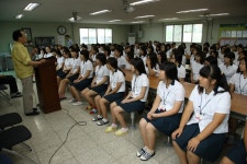 정상혁 군수, 보은여고서 특강 < 보은 < 충북 < 기사본문 - 충청신문 정상혁 군수, 보은여고서 특강