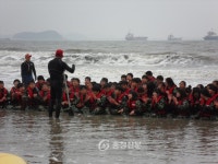 “친구들과 우정도 쌓는 소중한 경험” < 서천 < 충남 < 기사본문 - 충청신문 “친구들과 우정도 쌓는 소중한 경험”