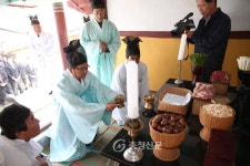 “지역 인재 후학 양성정신 기린다” < 청양 < 충남 < 기사본문 - 충청신문 “지역 인재 후학 양성정신 기린다”