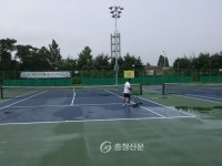 조치원 테니스장 부실공사 ‘의혹’ < 이슈&이슈 < 세종 < 기사본문 - 충청신문 조치원 테니스장 부실공사 ‘의혹’