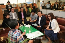 “LH, 천안·아산신도시 도서관 약속 지켜라” < 천안 < 충남 < 기사본문 - 충청신문 “LH, 천안·아산신도시 도서관 약속 지켜라”