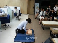 천안동남소방서, 농협직원대상 심폐소생술 교육 실시 < 천안 < 천안·공주·아산 < 충남 < 기사본문 - 충청신문 천안동남소방서, 농협직원대상... 