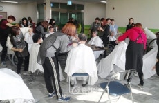 공주 한국영상대, 세종요양병원서 미용 관리 등 봉사 < 사람들 < 충청人 < 기사본문 - 충청신문 공주 한국영상대, 세종요양병원서 미용 관리 등 봉사