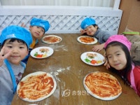 보은동광초병설유치원 어린이 다문화 음식체험 < 교육 < 뉴스 < 기사본문 - 충청신문 보은동광초병설유치원 어린이 다문화 음식체험