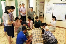온양1동 발로 뛰는 복지행정 호평 받아 < 아산 < 충남 < 기사본문 - 충청신문 온양1동 발로 뛰는 복지행정 호평 받아