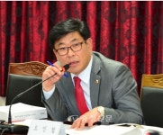 충남도의회 오인철 의원, 가칭 천안 희망초 신설 대응책 마련해야... 충청신문 충남도의회 오인철 의원, 가칭 천안 희망초 신설 대응책 마련해야