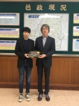 최지혜 음악학원, 서천읍에 100만원 기부… 나눔 앞장 < 사람들 < 충청人 < 기사본문 - 충청신문 최지혜 음악학원, 서천읍에 100만원 기부… 나눔... 