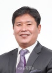 제8대 영동군의회 의장에 윤석진 의원 < 영동 < 보은·옥천·영동 < 충북 < 기사본문 - 충청신문 제8대 영동군의회 의장에 윤석진 의원