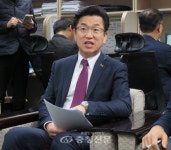 대전시, 한화사업장 폭발사고 안전강화 대책 실효성 의문 < 행정 < 뉴스 < 기사본문 - 충청신문 대전시, 한화사업장 폭발사고 안전강화 대책 실효성... 