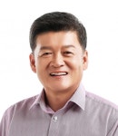 김동수 유성구의원, 농업협동조합중앙회 공로 감사패 받아 < 행정 < 뉴스 < 기사본문 - 충청신문 김동수 유성구의원,  농업협동조합중앙회 공로... 