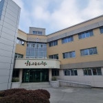 영동교육도서관, 새 단장 마치고 오는 17일 개관식 가져 < 영동 < 보은·옥천·영동 < 충북 < 기사본문 - 충청신문 영동교육도서관, 새 단장 마치고... 