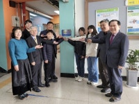 장항중앙초, 신규 혁신학교 인증판 전달식 < 교육 < 뉴스 < 기사본문 - 충청신문 장항중앙초, 신규 혁신학교 인증판 전달식