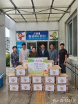 충주시 자유총연맹지현동 위원회, 추석맞이 기부 나눔 펼쳐 < 충주... 충청신문 충주시 자유총연맹지현동 위원회, 추석맞이 기부 나눔 펼쳐