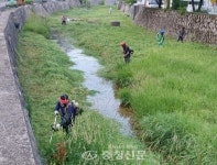 보은군 속리산면 사내4리, 환경정화 및 홍수피해 예방을 위한 대청소 실시 < 보은 < 충북 < 기사본문 - 충청신문 보은군 속리산면 사내4리... 