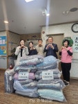 충남도의회 주진하 의원 이웃돕기 위문품 전달 < 내포 < 충남 < 기사본문 - 충청신문 충남도의회 주진하 의원 이웃돕기 위문품 전달