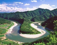 금강이 빚은 옥천의 한반도 지형, 둔주봉 전망대 눈길 < 옥천 < 충북 < 기사본문 - 충청신문 금강이 빚은 옥천의 한반도 지형, 둔주봉 전망대 눈길