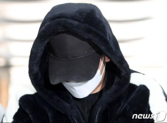 강남 학원가 ‘마약 음료’ 국내 일당 구속심사 출석…