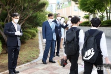 충북교육청, 코로나19 지속 확산 및 장기화에 따른 학교방역 선제적... 교육신문 충북교육청, 코로나19 지속 확산 및 장기화에 따른 학교방역... 