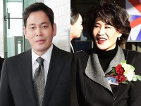 더쿠 - [차세대 유통人②] 증명해야하는 정용진, 지켜야하는 정유경···남매의 ‘신세계’