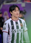 [포토] '깜짝 선발 복귀' 정승원 < 포토 < 축구 < 기사본문 - 풋볼리스트(FOOTBALLIST) [포토] '깜짝 선발 복귀' 정승원