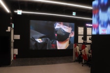 T1 베이스캠프, 뷰잉 파티-입단 테스트 가능한 3세대 PC방 < 취재 < 기사본문 - 게임인사이트 T1 베이스캠프, 뷰잉 파티-입단 테스트 가능한... 