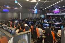 메이플 아지트, 메이플스토리로 가득한 특별한 PC방 < 취재 < 기사본문 - 게임인사이트 메이플 아지트, 메이플스토리로 가득한 특별한 PC방