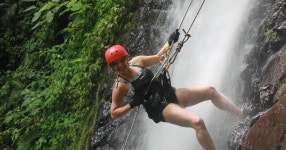 라 포르투나: 폭포 협곡, 하이킹 및 농장 방문(점심 포함) | GetYourGuide