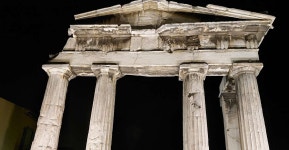 Athens: City Highlights Nighttime Walking Tour in Spanish | GetYourGuide