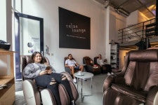 Amsterdam: Chill Massage Chair | GetYourGuide
