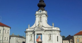 Wadowice, Kalwaria and Lagiewniki: John Paul II Tour | GetYourGuide