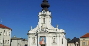 Wadowice, Kalwaria and Lagiewniki: John Paul II Tour | GetYourGuide