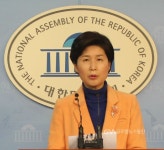 백혜련 의원, 위대한 한국인 100인 대상 수상 < 포토뉴스 < 국회/정부 < 정치 < 기사본문 - 글로벌뉴스통신GNA 백혜련 의원, 위대한 한국인... 