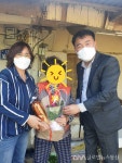김제성산로타리클럽, 성암노인복지센터 카네이션꽃바구니 전달 < 포토뉴스 < 이슈종합 < 사회 < 기사본문 - 글로벌뉴스통신GNA... 