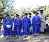 안동권씨 시조 태사공 추향제 봉행 < 포토뉴스 < 사람들 < 문화 < 기사본문 - 글로벌뉴스통신GNA 안동권씨 시조 태사공 추향제 봉행... 