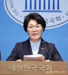 권향엽 의원, 새마을운동 ‘부녀회’ 명칭 ‘여성회’변경 법안 대표발의 < 포토뉴스 < 국회/정부 < 정치 < 기사본문 - 글로벌뉴스통신GNA 권향엽... 