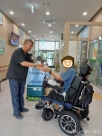 무더위 속 시원함은 나누고, 마음은 잇는 군포송부종합사회복지관의 여름 < 포토뉴스 < 이슈종합 < 사회 < 기사본문 - 글로벌뉴스통신GNA 무더위... 