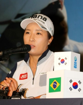 [리우올림픽]'박인비 금메달' 일군 박세리의 '따뜻한 리더십' < 기타 < 골프일반 < 뉴스 < 기사본문 - 골프한국 [리우올림픽]'박인비 금메달' 일군...