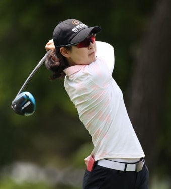 '우승 갈증' 이정민, NH투자증권 챔피언십 첫날 공동1위 [KLPGA] < KLPGA < 골프일반 < 뉴스 < 기사본문 - 골프한국 '우승 갈증' 이정민...