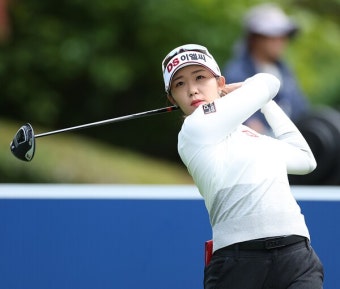 '데일리 베스트' 배소현, '마음 비우고' KLPGA 첫 우승 도전 [하이트진로 챔피언십] < KLPGA < 골프일반 < 뉴스 < 기사본문 - 골프한국 '데일리...