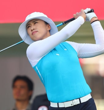 '테니스 엘보'로 고생한 양희영, '데일리 베스트'로 자신감 [LPGA... 엘보'로 고생한 양희영, '데일리 베스트'로 자신감 [LPGA 드라이브온]