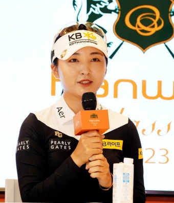 상금랭킹 1위 이예원, 내친김에 메이저 대회 우승까지 [KLPGA 한화클래식] < 인터뷰 < 뉴스 < 기사본문 - 골프한국 상금랭킹 1위 이예원...
